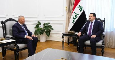 “في إطار تعزيز التعاون الأمني: اللواء شقير يزور بغداد ويلتقي السوداني لبحث سبل مكافحة الجريمة وتعزيز التنسيق الاستخباري”