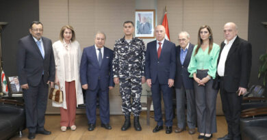 اللواء عبدالله استقبل السّفير الأردني ونقيب الصّحافة على رأس وفد من النّقابة