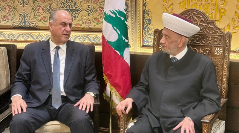 استقبل مفتي الجمهورية اللبنانية الشيخ عبد اللطيف دريان في دار الفتوى النائب محمد سليمان