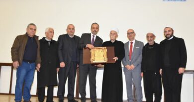 بلدية حاصبيا تكرم المؤرخ الشيخ غالب سليقه