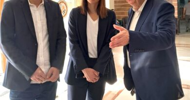 الدكتور غيوم ماريسكو، نائب رئيس إيركاد العالمية، في لبنان لوضع استراتيجية للتعليم الروبوتي  نائب رئيس IRCAD  العالمية د. غيوم ماريسكو في لبنان لوضع استراتيجية للتعليم الروبوتي    IrcadLiban الأكاديمية الأولى والوحيدة لتعليم جراحة الروبوت في لبنان والشرق الأوسط