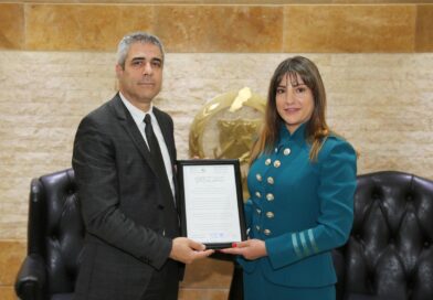العميد فرح تباحث مع وفد إيطالي في تطوير برامج الدعم التقني واللوجستي وتلقى شهادة تقدير على عمل بطولي في زحلة