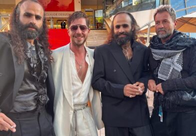 جائزة أفضل مخرج لفيلم كان ياما كان في غزة بمهرجان كان السينمائي الدولي (جائزة أفضل مخرج لفيلم كان ياما كان في مهرجان كان السينمائي الدولي في غزة)