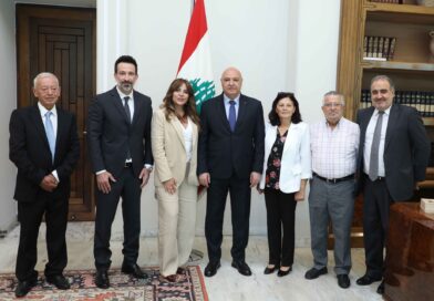 رئيس الجمهورية إستقبل وزير المالية الذي عرض عمل الوزارة  والقوانين ذات الصلة وملف التعيينات