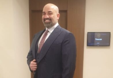 هاني شيت… رجل الأعمال الذي جمع بين الفخامة والإنسانية، ورفع راية الوفاء للوطن