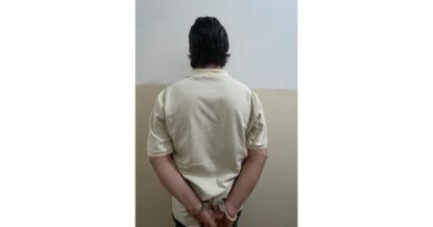 يزوّر مستندات رسمية لإحدى السفارات الأجنبية وتوقيع السفير، ومفرزة الاستقصاء المركزية تلقي القبض عليه