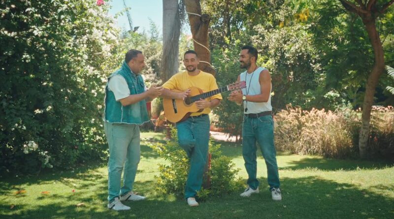 احمد الروبي يطلق فيديو كليب اشتقناله في أجواء التسعينات